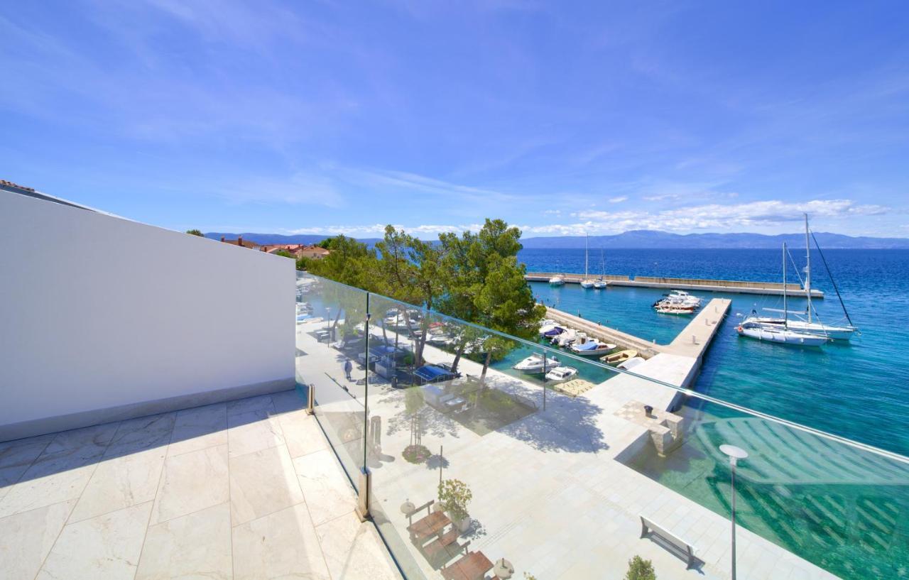 Apartments Dundo Njivice Ngoại thất bức ảnh