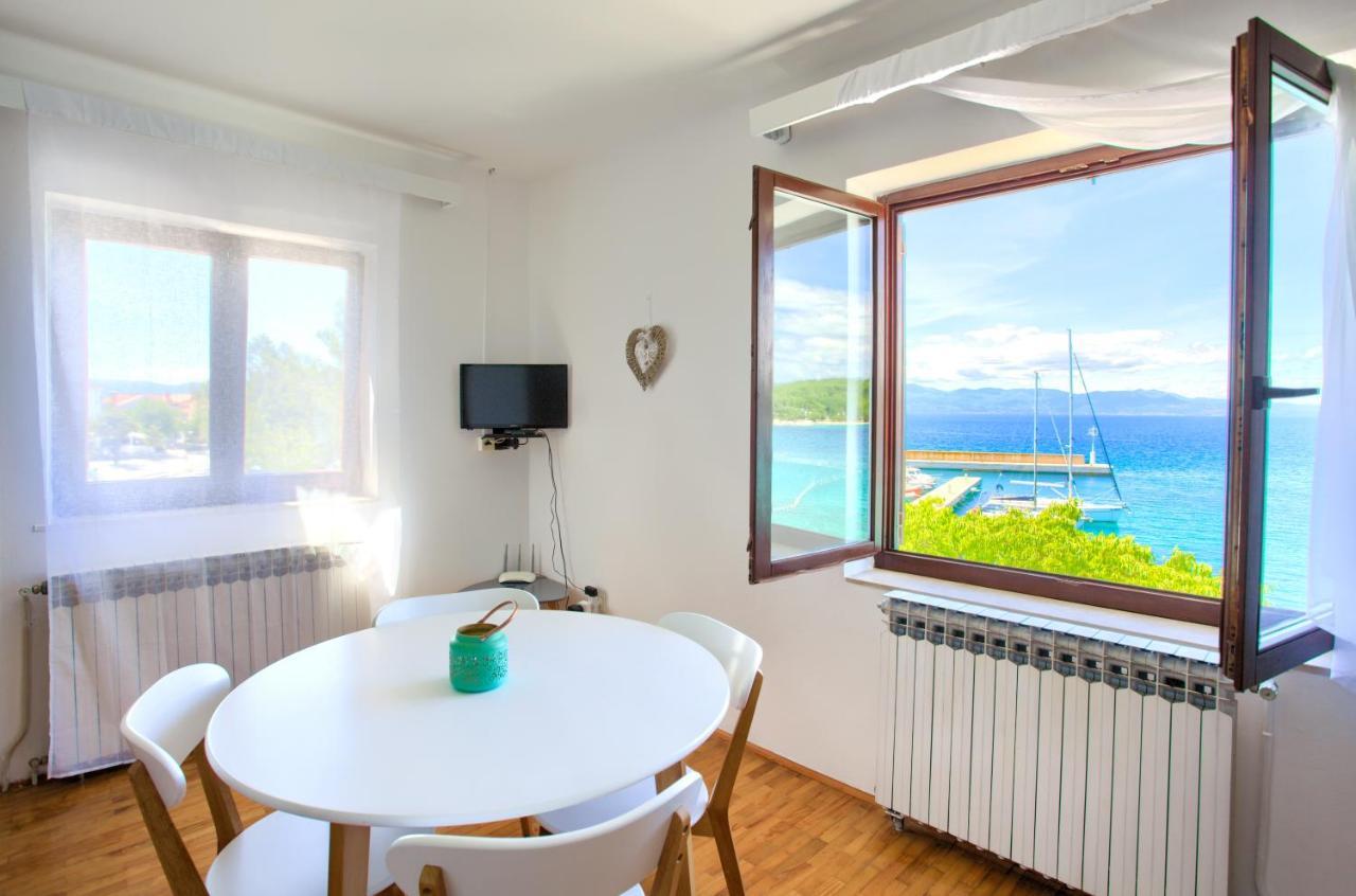 Apartments Dundo Njivice Ngoại thất bức ảnh